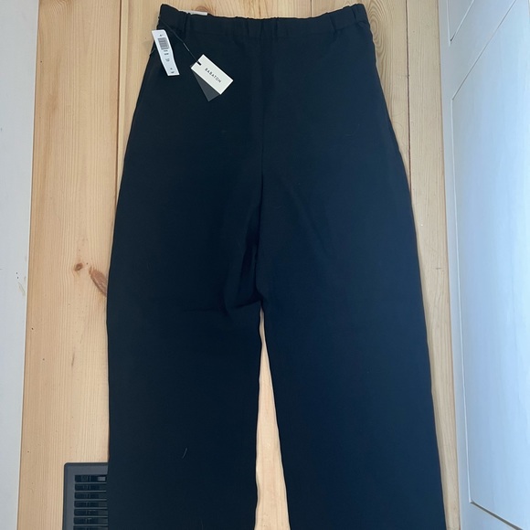Aritzia Babaton Serif dress pants BNWT - Picture 2 of 5